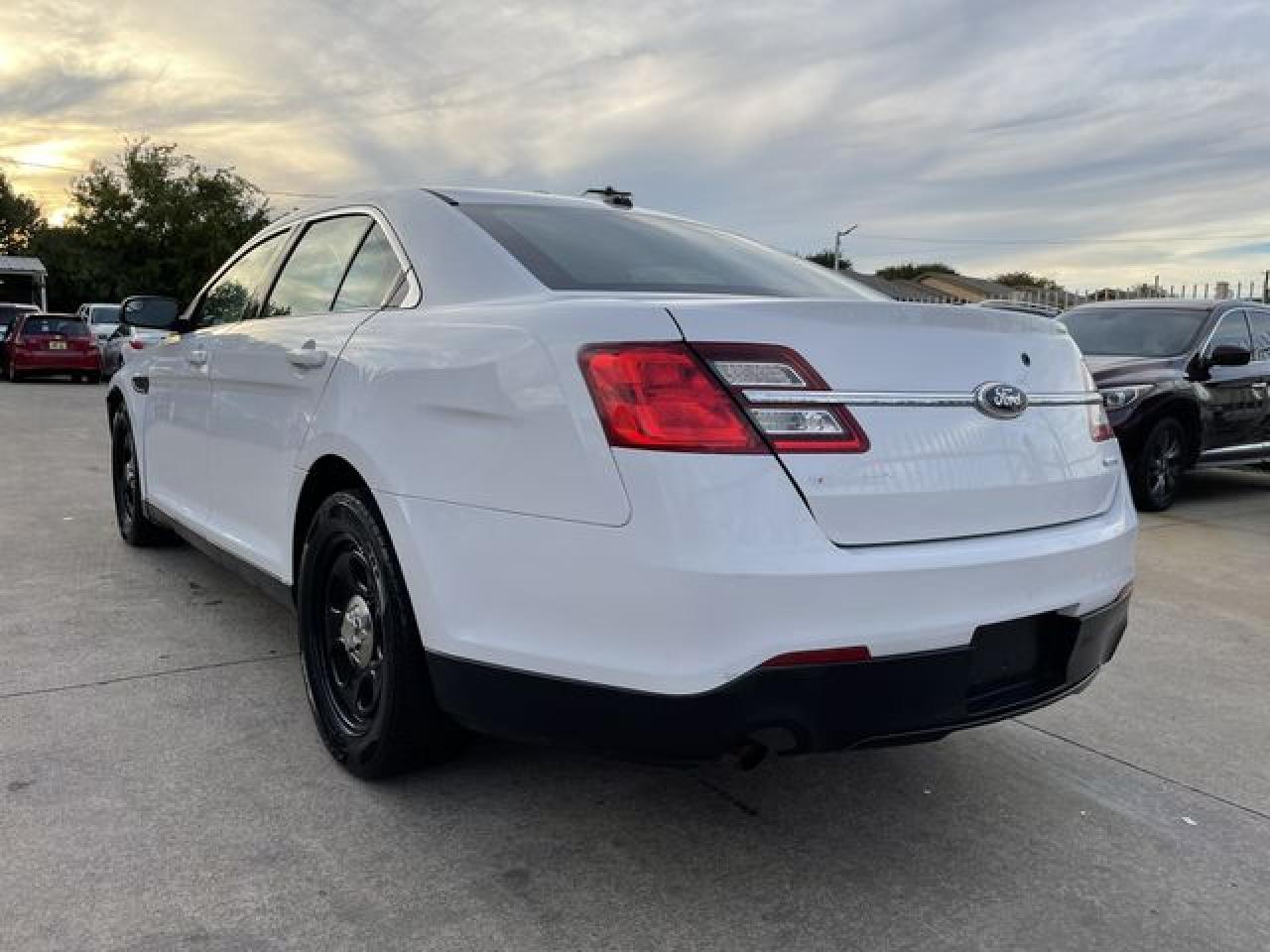 2013 Ford Taurus Police Interceptor VIN: 1FAHP2M86DG143614 Lot: 61786192