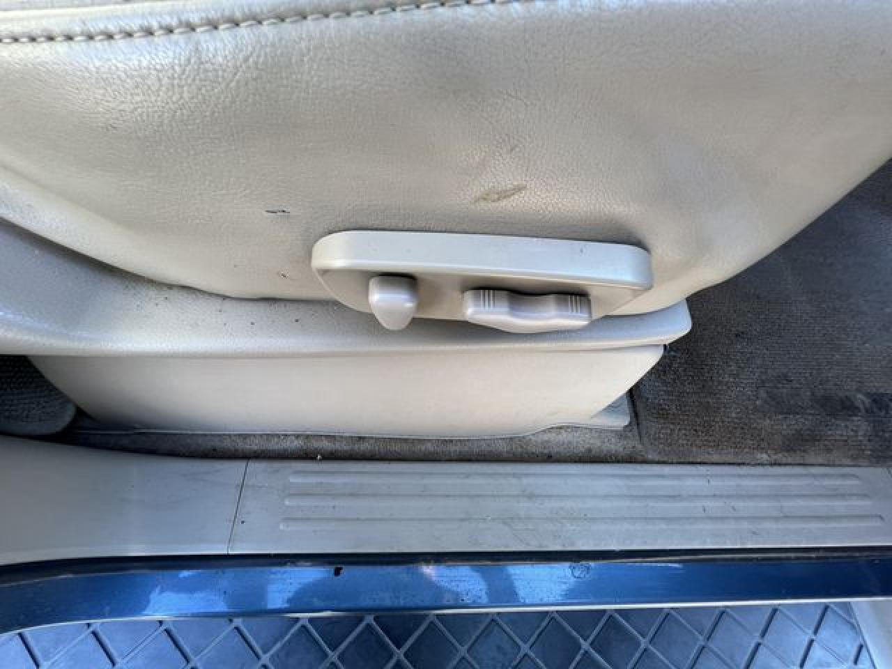 2011 Nissan Armada Platinum VIN: 5N1AA0NE8BN623180 Lot: 61786282