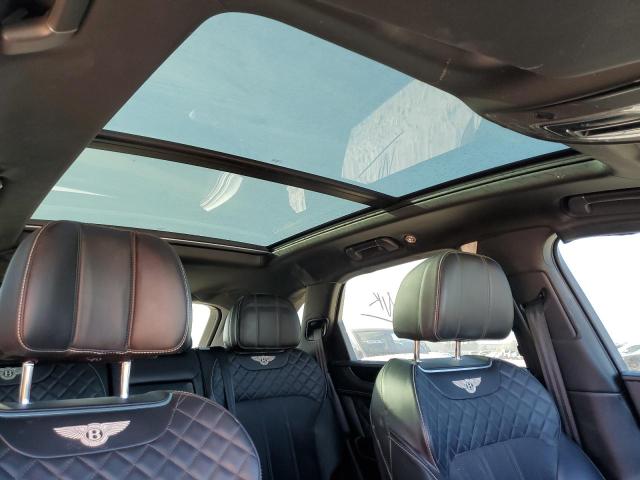 2017 BENTLEY BENTAYGA SJAAC2ZVXHC015770
