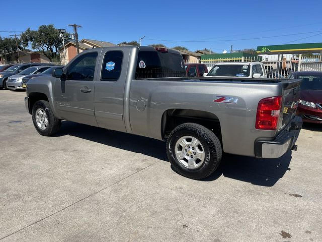 1GCRKSE76DZ268667 2013 Chevrolet Silverado K1500 Lt