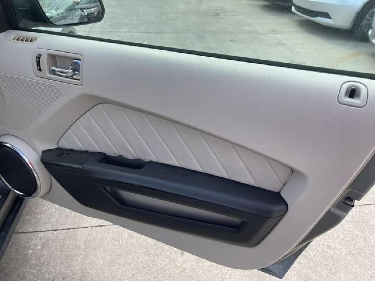 2010 Ford Mustang VIN: 1ZVBP8AN2A5131977 Lot: 61786092