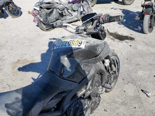 2016 YAMAHA FZ09 JYARN33E1GA009601