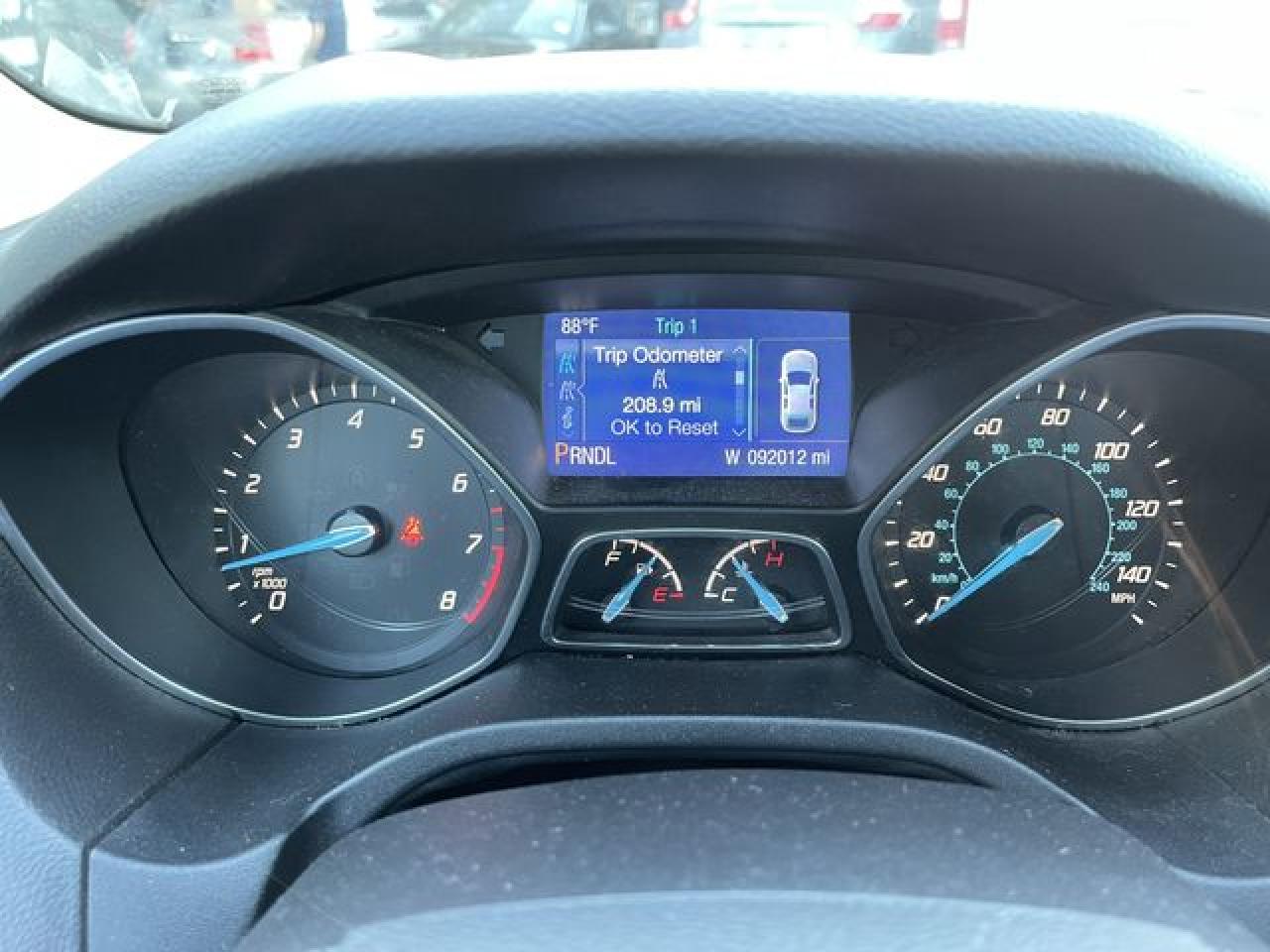 2014 Ford Focus Se VIN: 1FADP3F28EL323070 Lot: 61786532