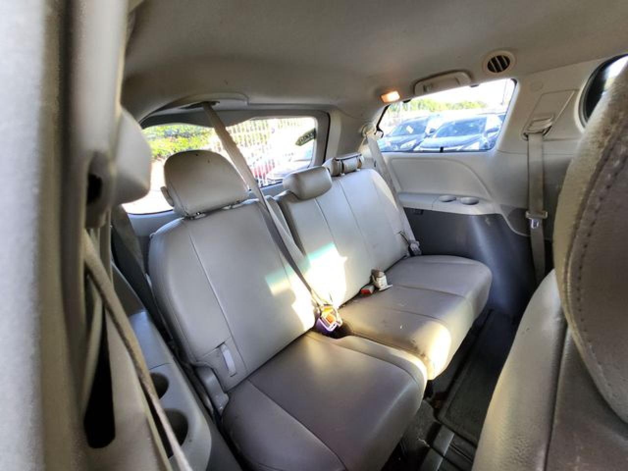 2011 Toyota Sienna Le VIN: 5TDKK3DC9BS024239 Lot: 61786512