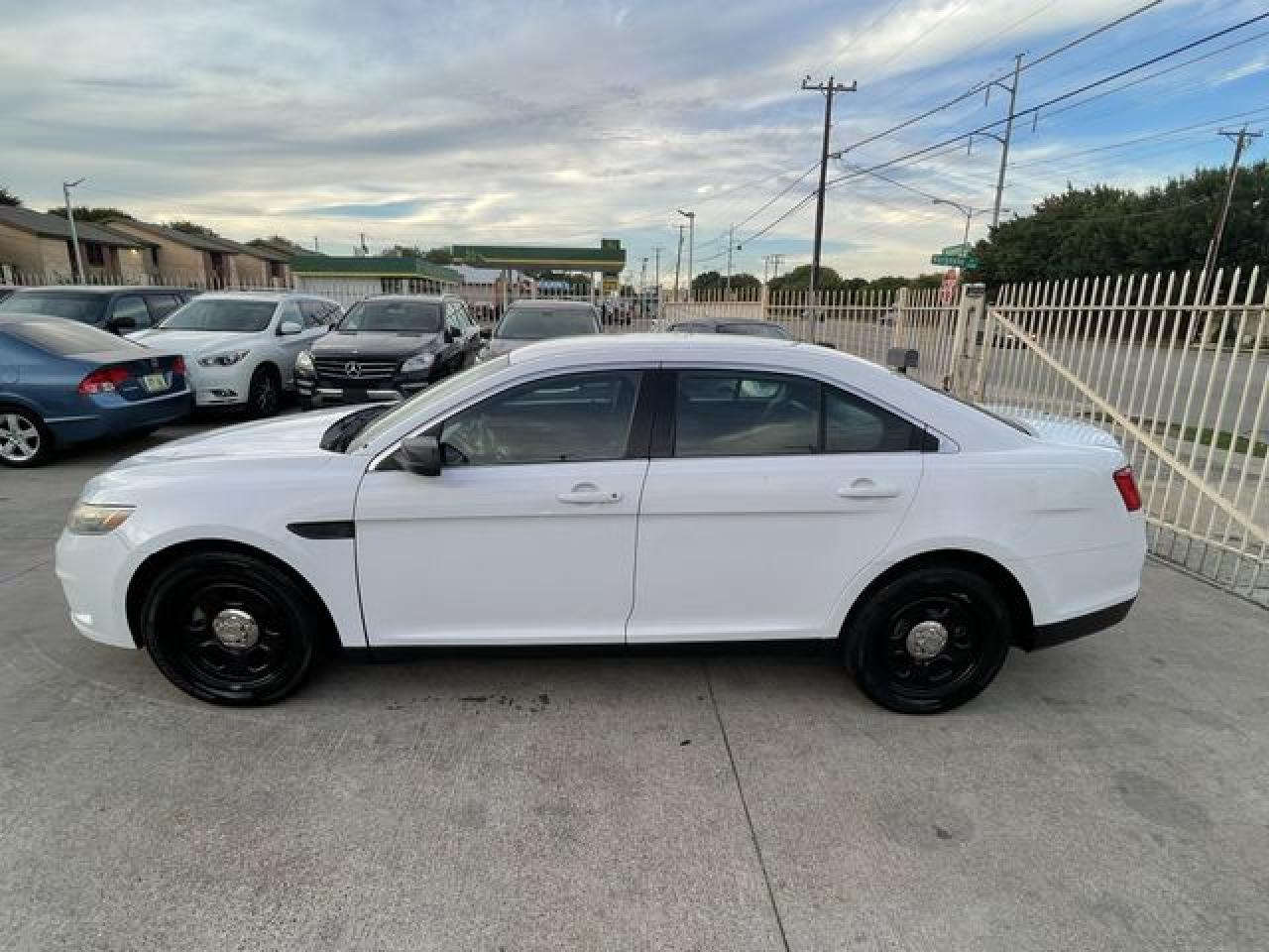 2013 Ford Taurus Police Interceptor VIN: 1FAHP2M86DG143614 Lot: 61786192