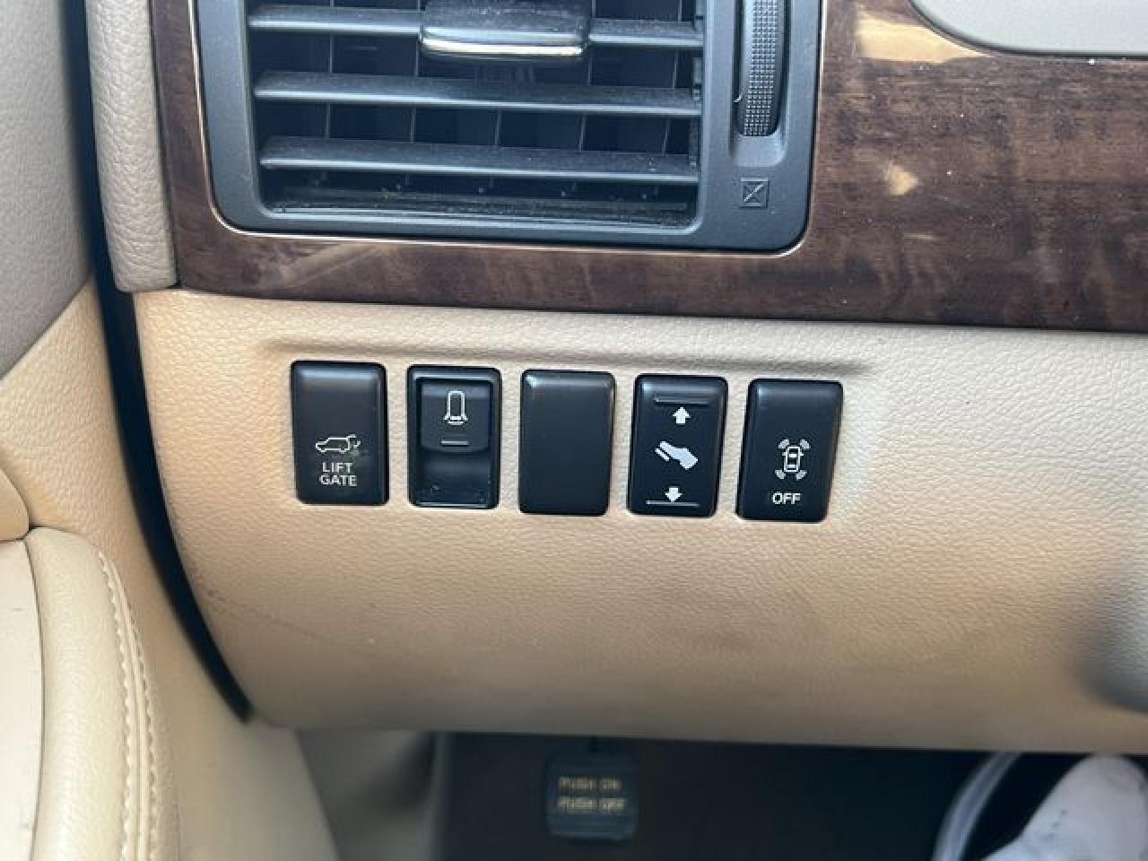 2011 Nissan Armada Platinum VIN: 5N1AA0NE8BN623180 Lot: 61786282