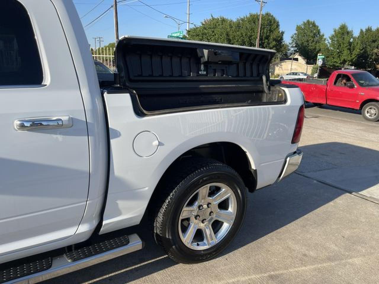 1C6RR7LT3JS242550 2018 Ram 1500 Slt