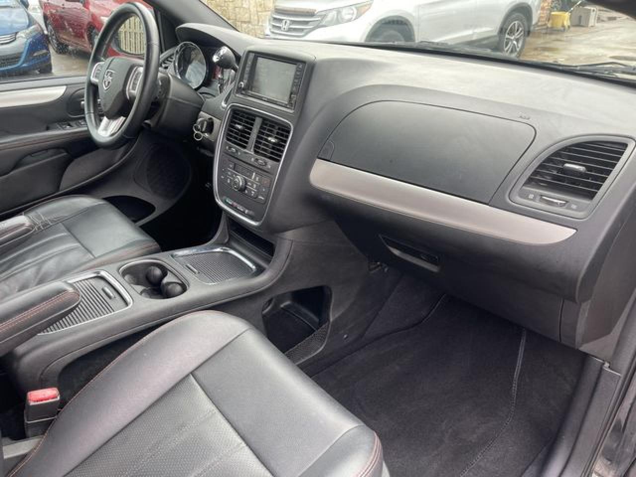 2017 Dodge Grand Caravan Gt VIN: 2C4RDGEG6HR545681 Lot: 61786132