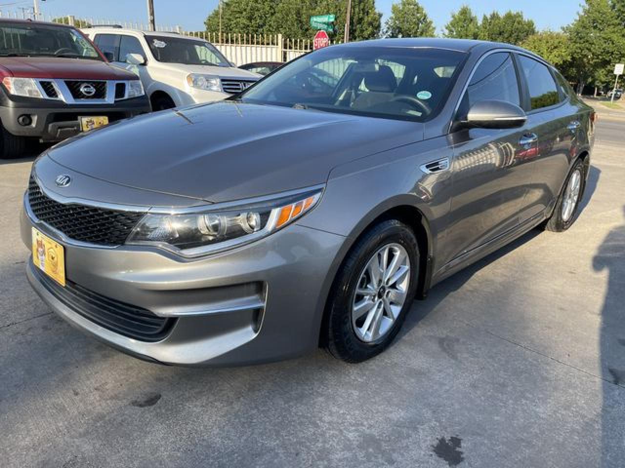 5XXGT4L31JG193309 2018 Kia Optima Lx