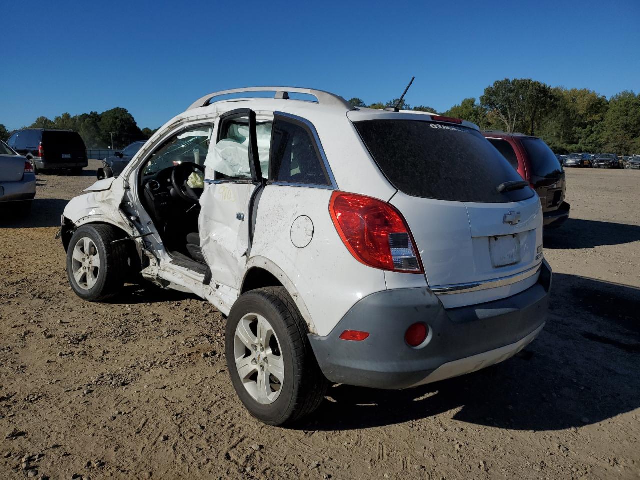 2013 Chevrolet Captiva - Image 3