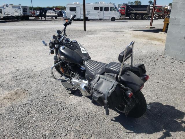 2019 HARLEY-DAVIDSON FLSL 1HD1YDJ22KB043975
