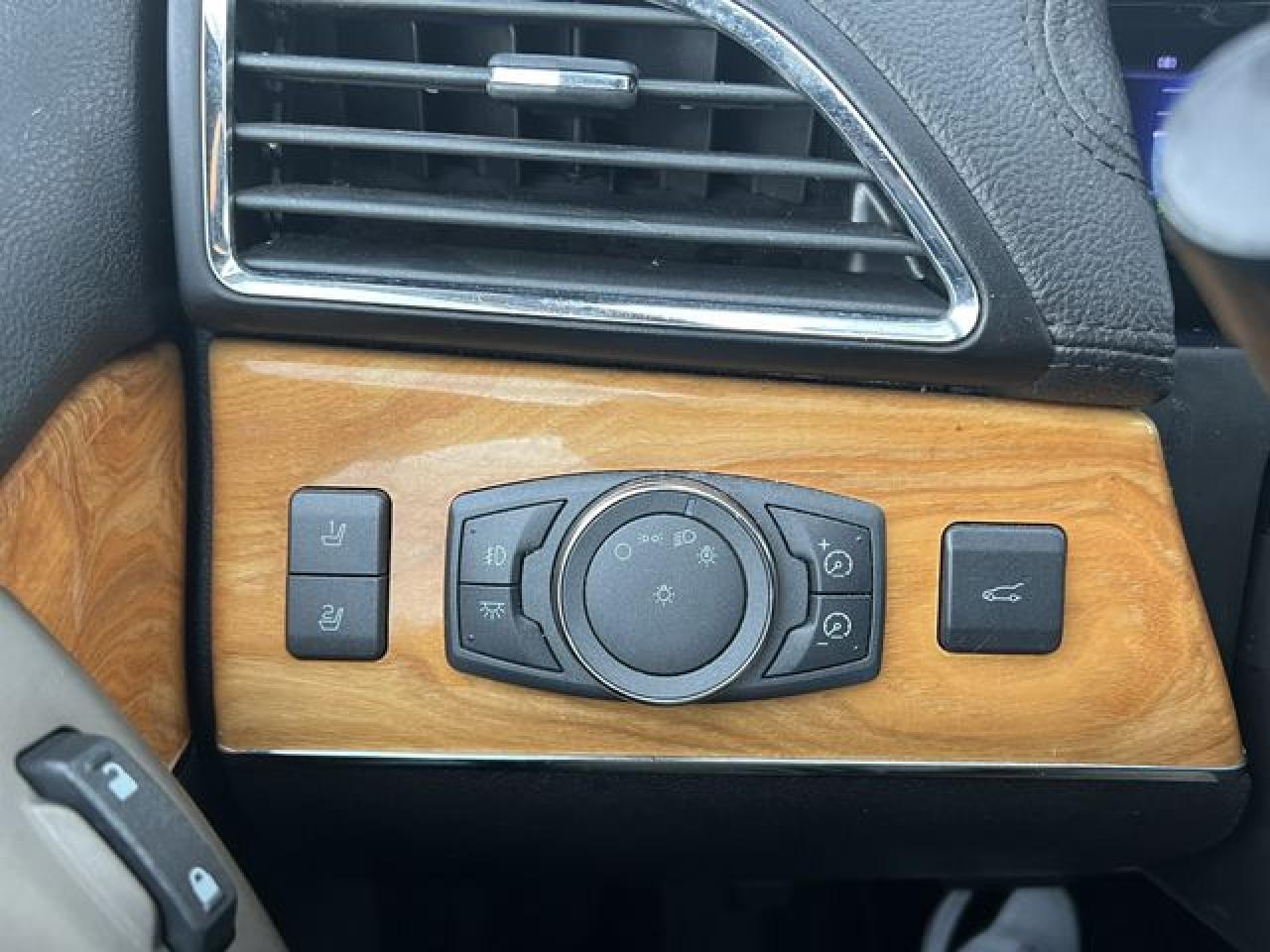 2013 Lincoln Mkx VIN: 2LMDJ6JK5DBL23580 Lot: 61786182