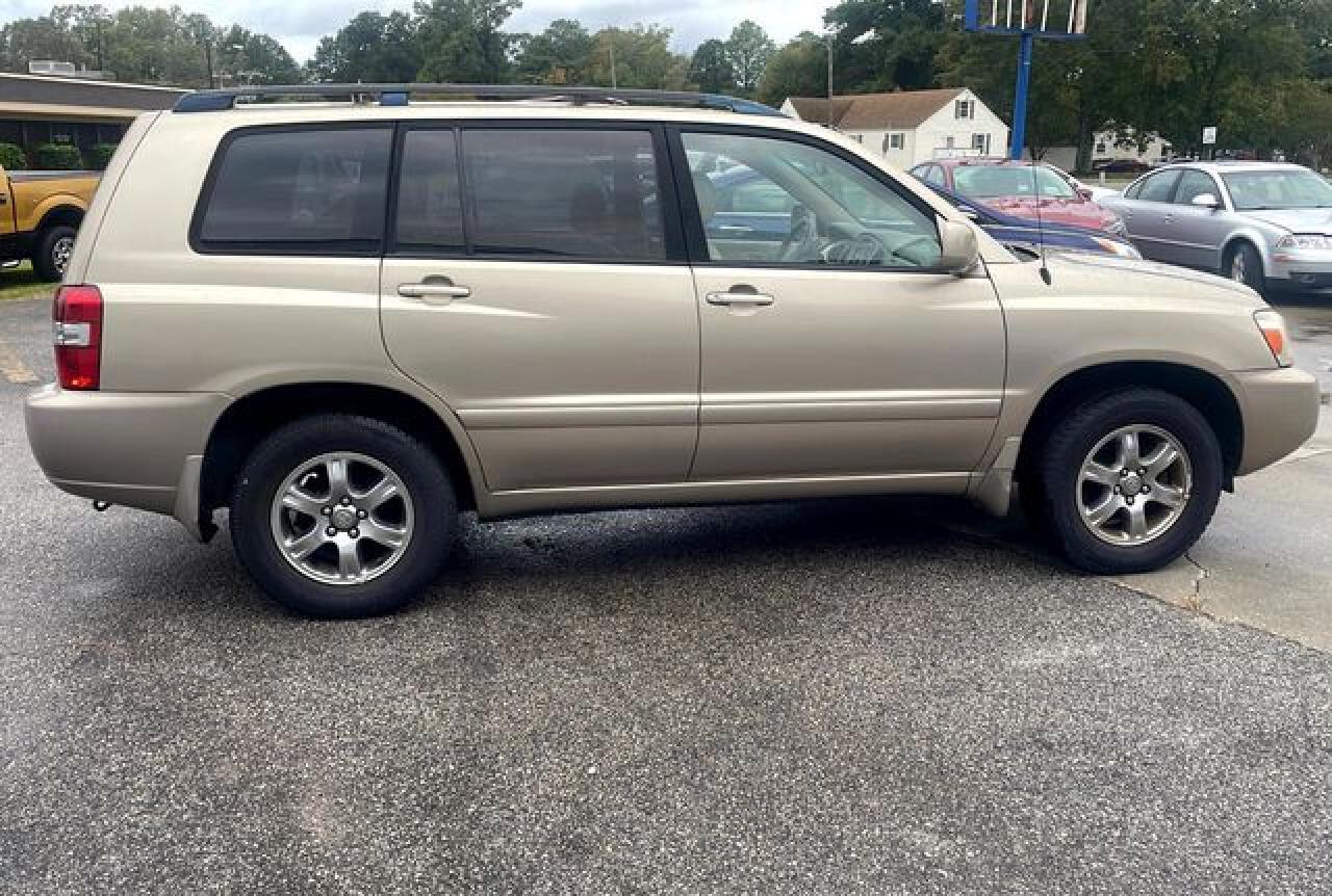 2005 Toyota Highlander Limited VIN: JTEGP21A750062771 Lot: 61847342