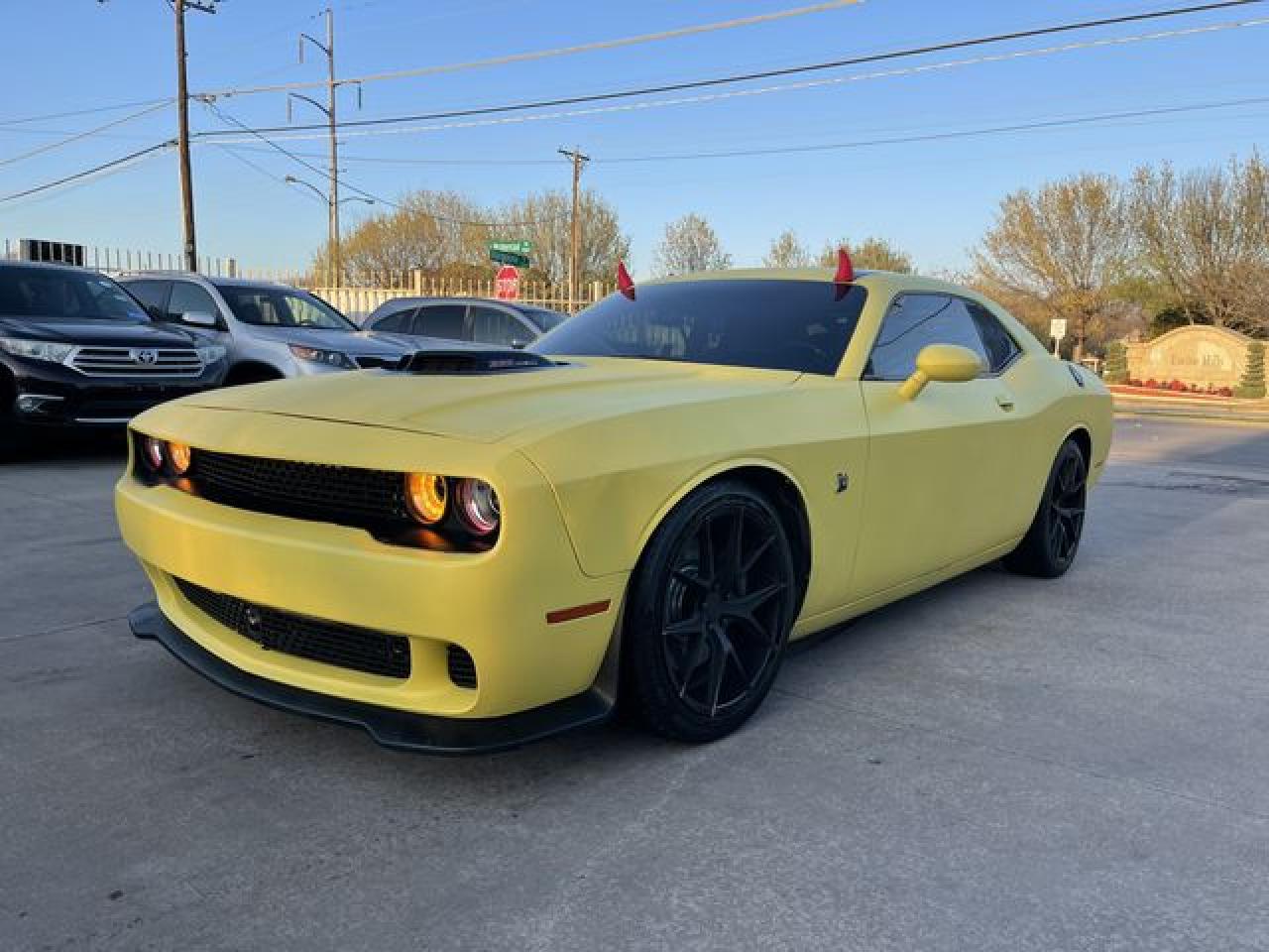 2016 Dodge Challenger R/T Scat Pack VIN: 2C3CDZFJ6GH185459 Lot: 61785942