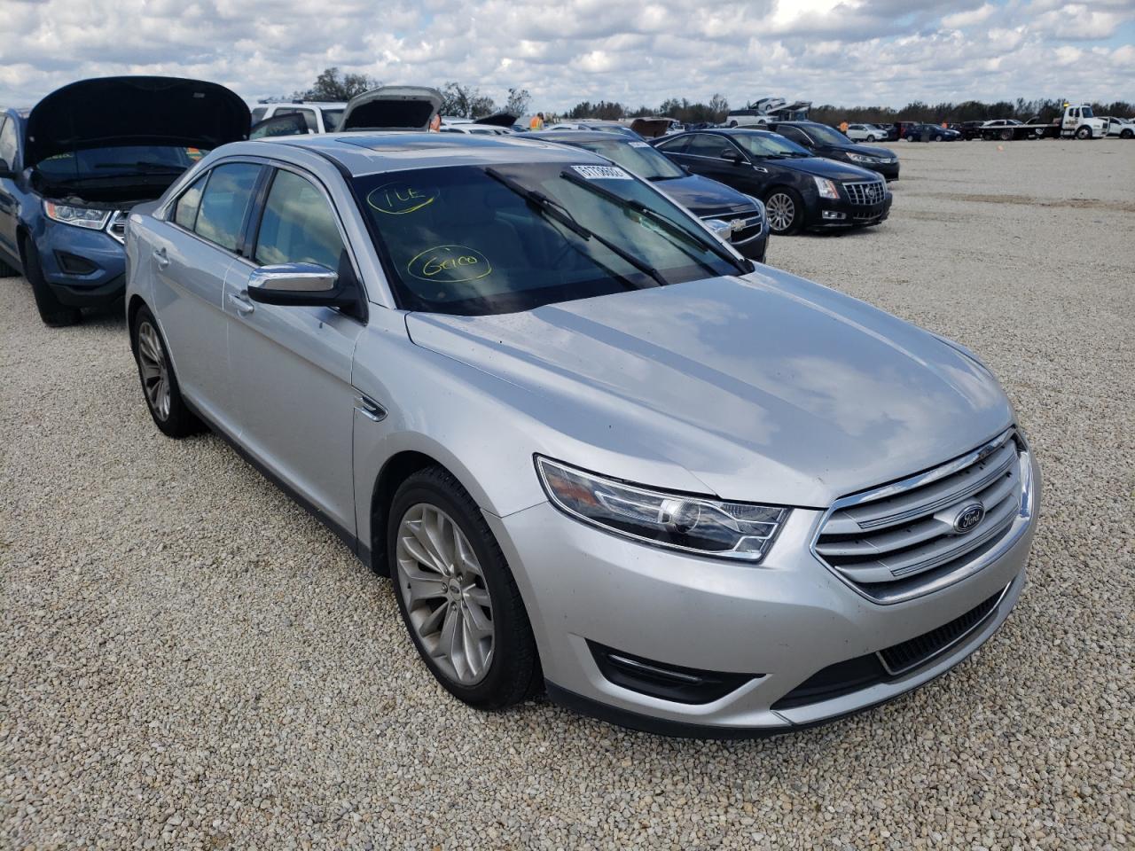 Ford Taurus Limited 2019