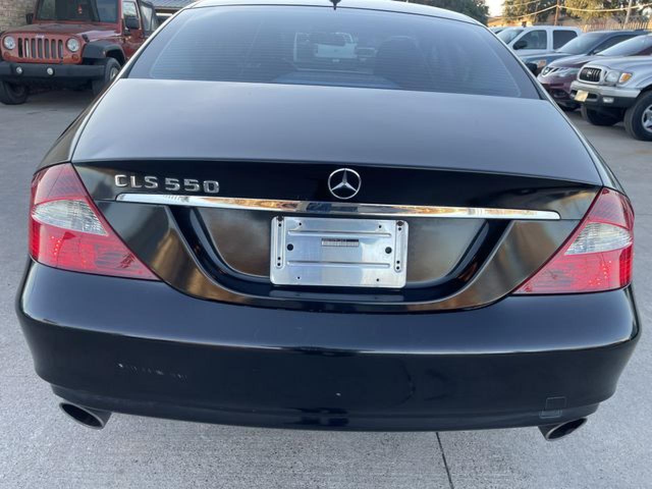 2008 Mercedes-Benz Cls 550 VIN: WDDDJ72X78A136915 Lot: 61785822