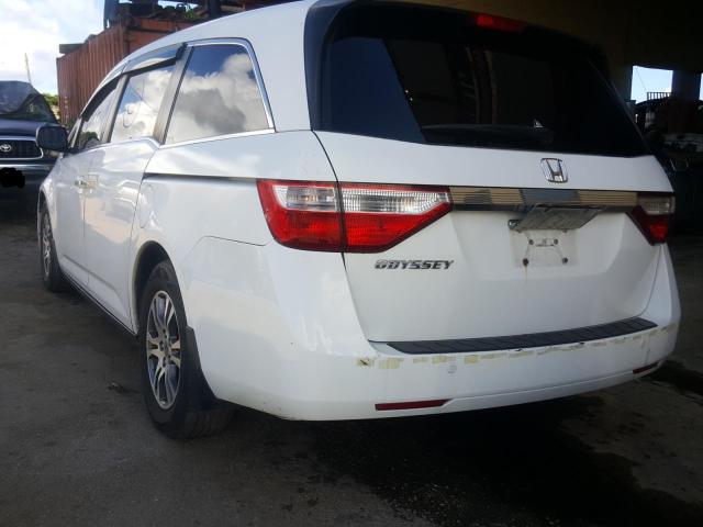 VIN 5FNRL5H61DB083062 2013 HONDA ODYSSEY no.3