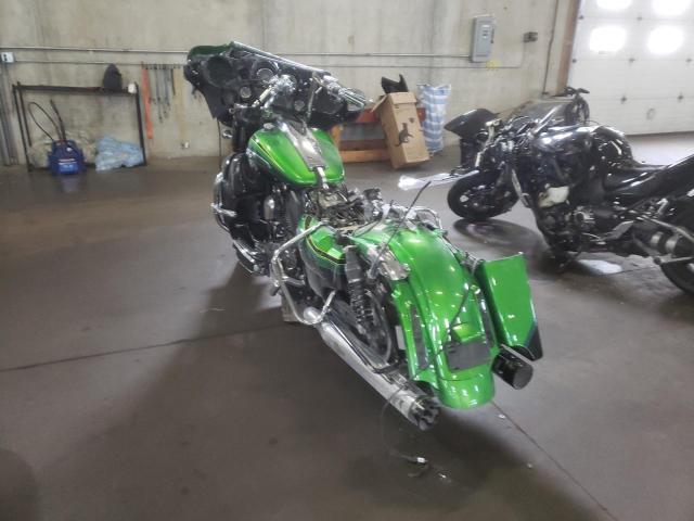 2011 HARLEY-DAVIDSON FLHXSE2 1HD1PZ816BB956669