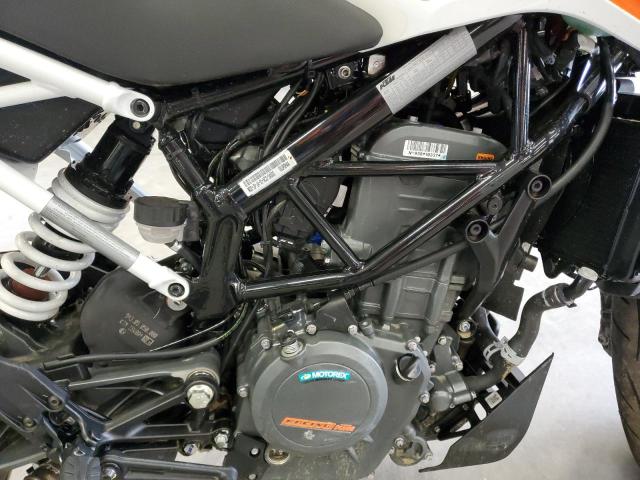 2022 KTM 390 DUKE - MD2JPJ401NC234633