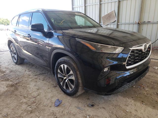 Salvage cars for sale from Copart Midway, FL: 2022 Toyota Highlander