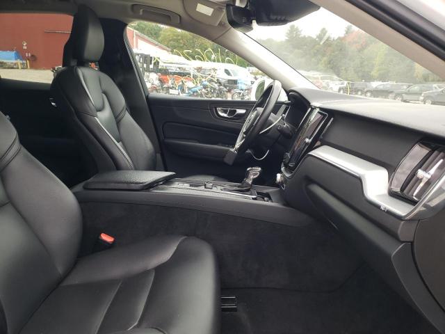 2018 VOLVO XC60 T5 LYV102RK1JB122553