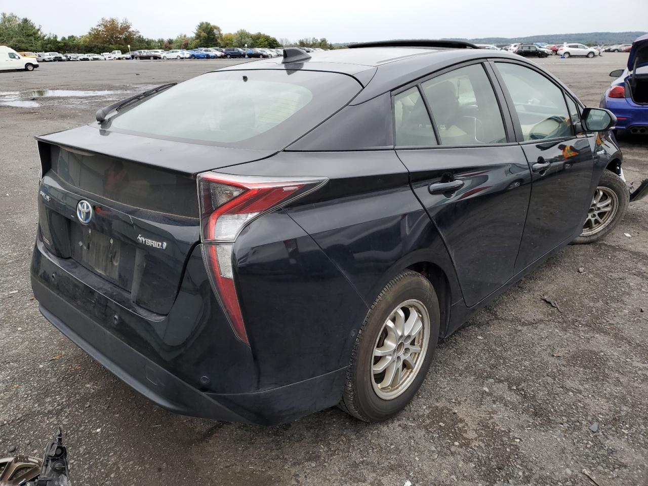 2018 Toyota Prius - Image 4