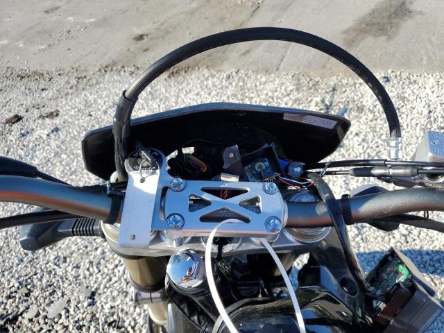 2022 SUZUKI DR-Z400 SM JS1SK44A4N7102567