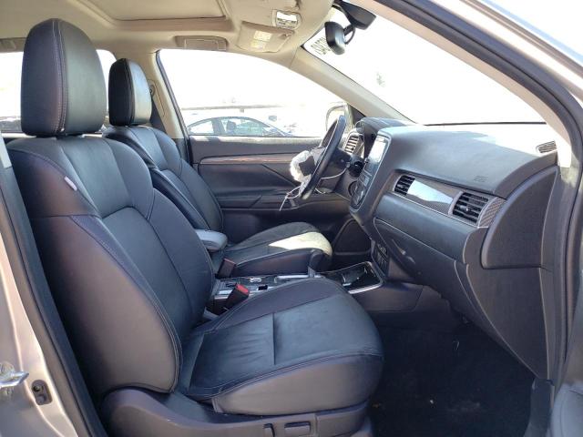 JA4AZ3A33KZ009899 Mitsubishi Outlander Se