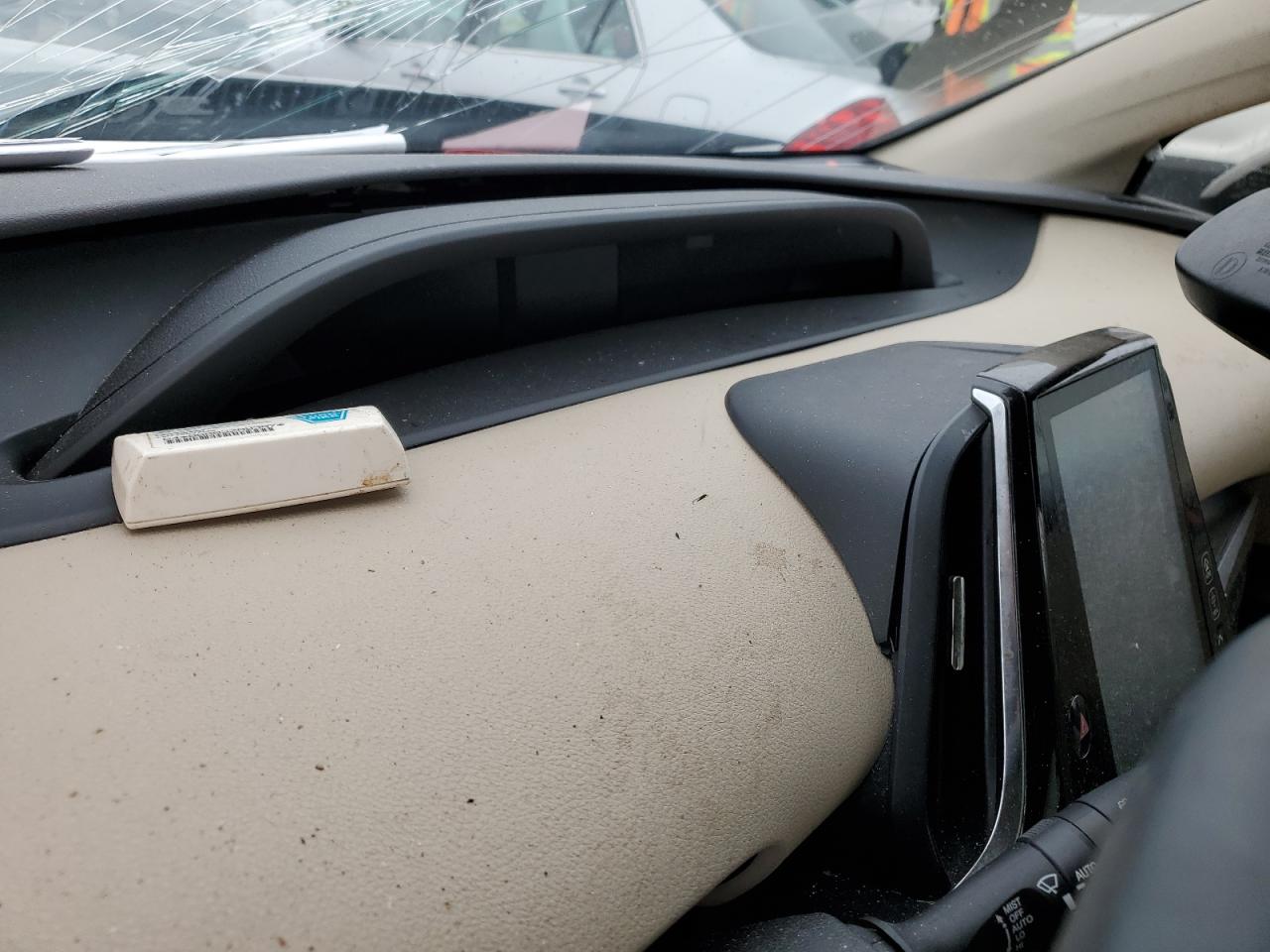 2018 Toyota Prius - Image 8