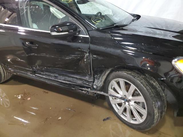 2017 VOLVO XC60 T6 IN YV449MRU2H2115734