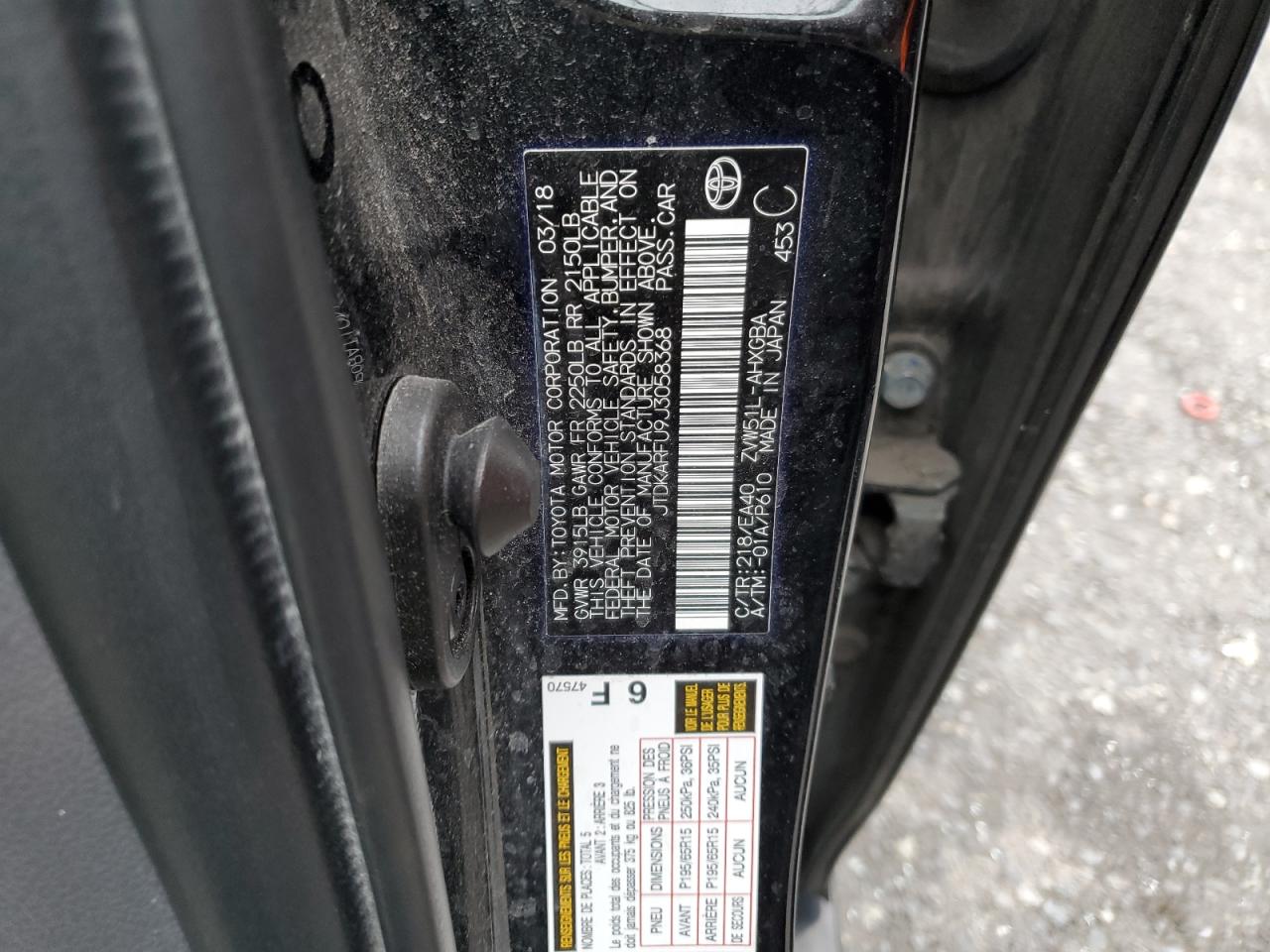 2018 Toyota Prius - Image 10