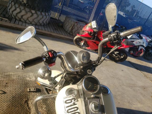 2002 HARLEY-DAVIDSON FLHPI 1HD1FHW182Y701809