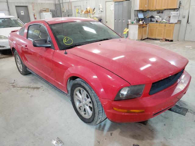 Salvage cars for sale from Copart Columbia, MO: 2008 Ford Mustang