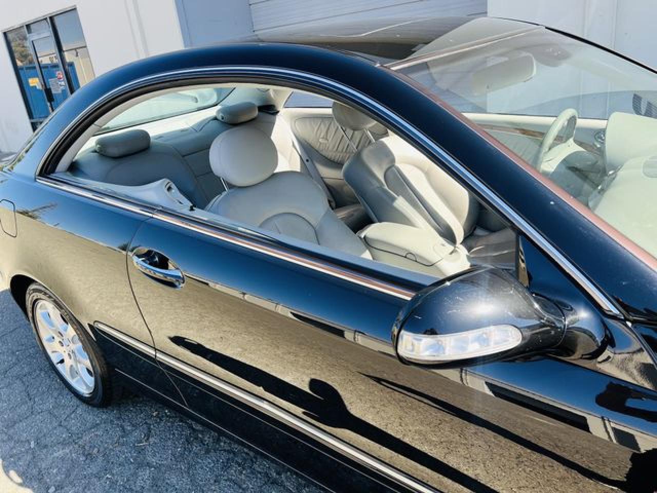 2003 Mercedes-Benz Clk 320C VIN: WDBTJ65J23F051739 Lot: 62108372