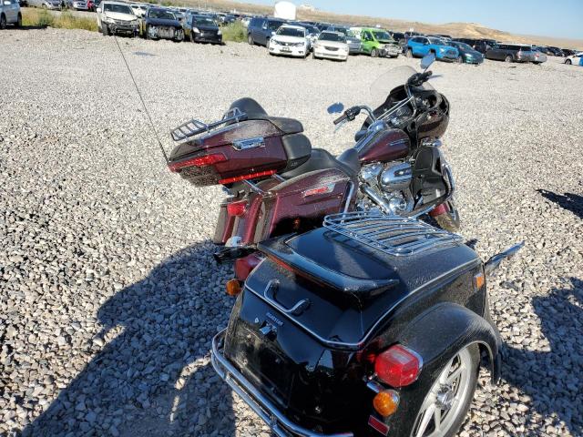 2019 HARLEY-DAVIDSON FLTRU 1HD1KGF18KB622469