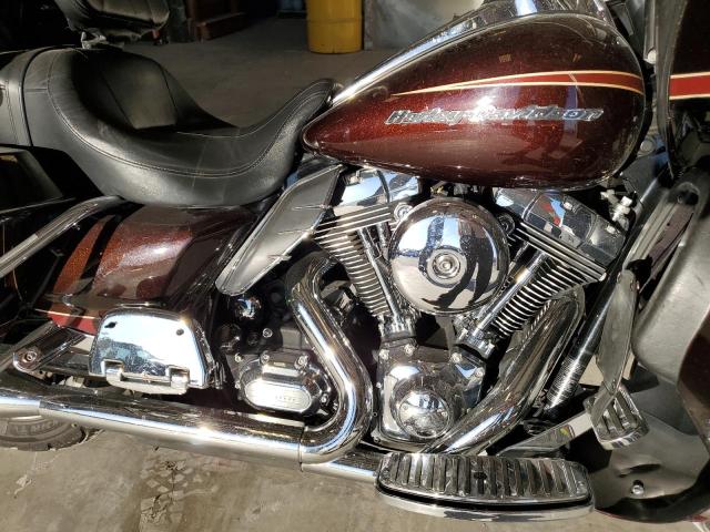 2011 HARLEY-DAVIDSON FLTRU 1HD1KGM1XBB658327