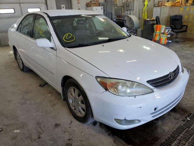 Salvage cars for sale from Copart Columbia, MO: 2004 Toyota Camry LE
