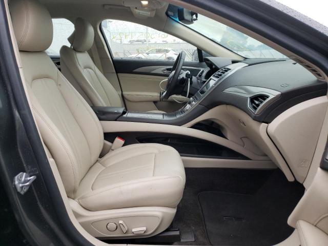 2017 LINCOLN MKZ PREMIE 3LN6L5A90HR654645