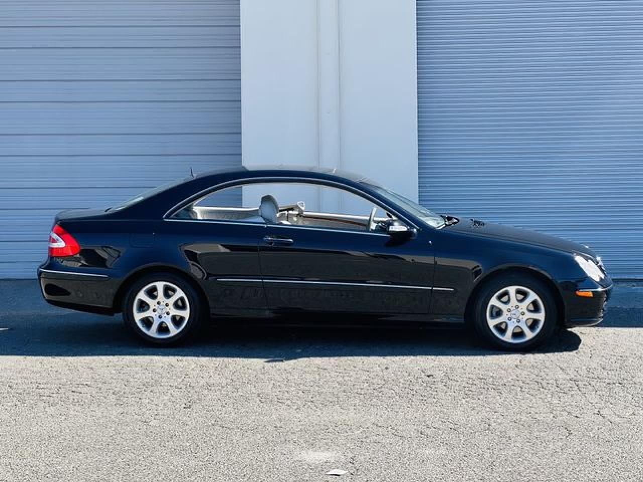 2003 Mercedes-Benz Clk 320C VIN: WDBTJ65J23F051739 Lot: 62108372