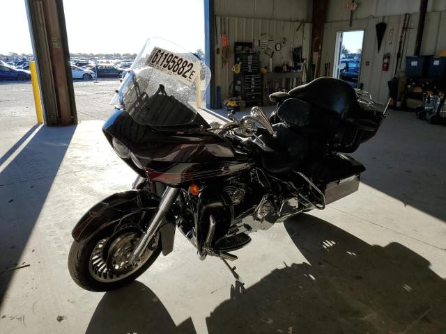 2011 HARLEY-DAVIDSON FLTRU 1HD1KGM1XBB658327
