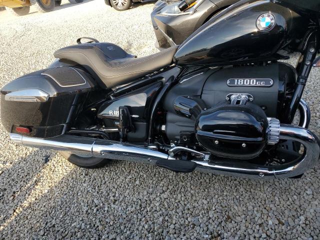 2022 BMW R18 B WB10L3301N6E69056