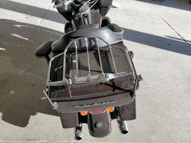 2011 HARLEY-DAVIDSON FLTRU 1HD1KGM1XBB658327