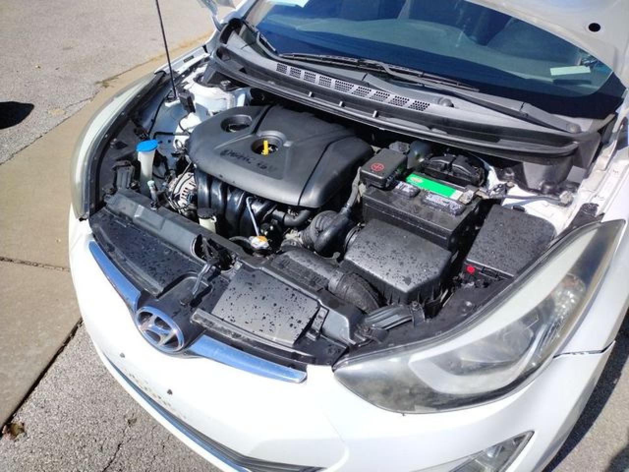 5NPDH4AE8EH476177 2014 Hyundai Elantra Se