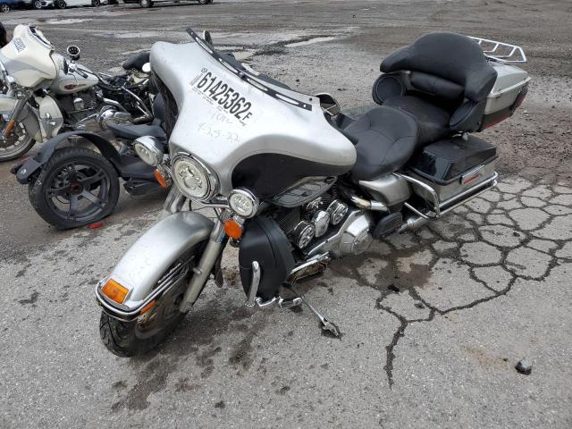 2003 HARLEY-DAVIDSON FLHTCUI AN 1HD1FCW453Y624010