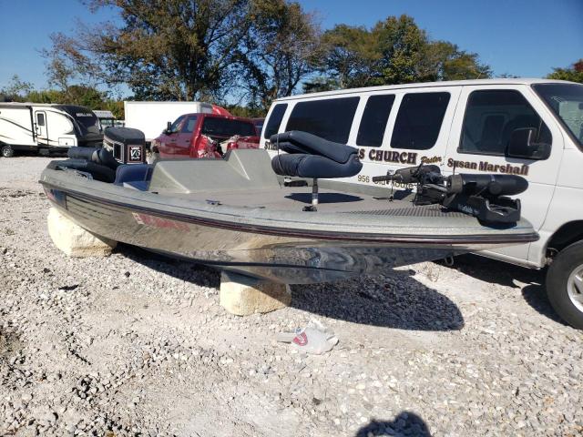Salvage boats for sale at Rogersville, MO auction: 1989 Skeeter Boat
