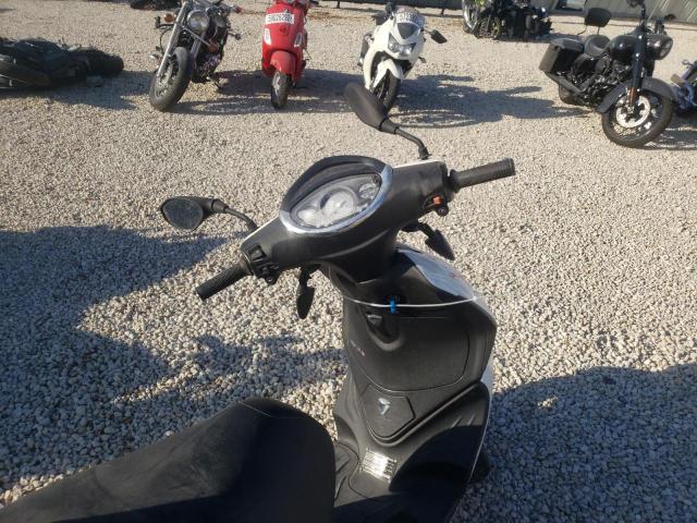 2014 PIAGGIO FLY 150 ZAPM798GXE7001480