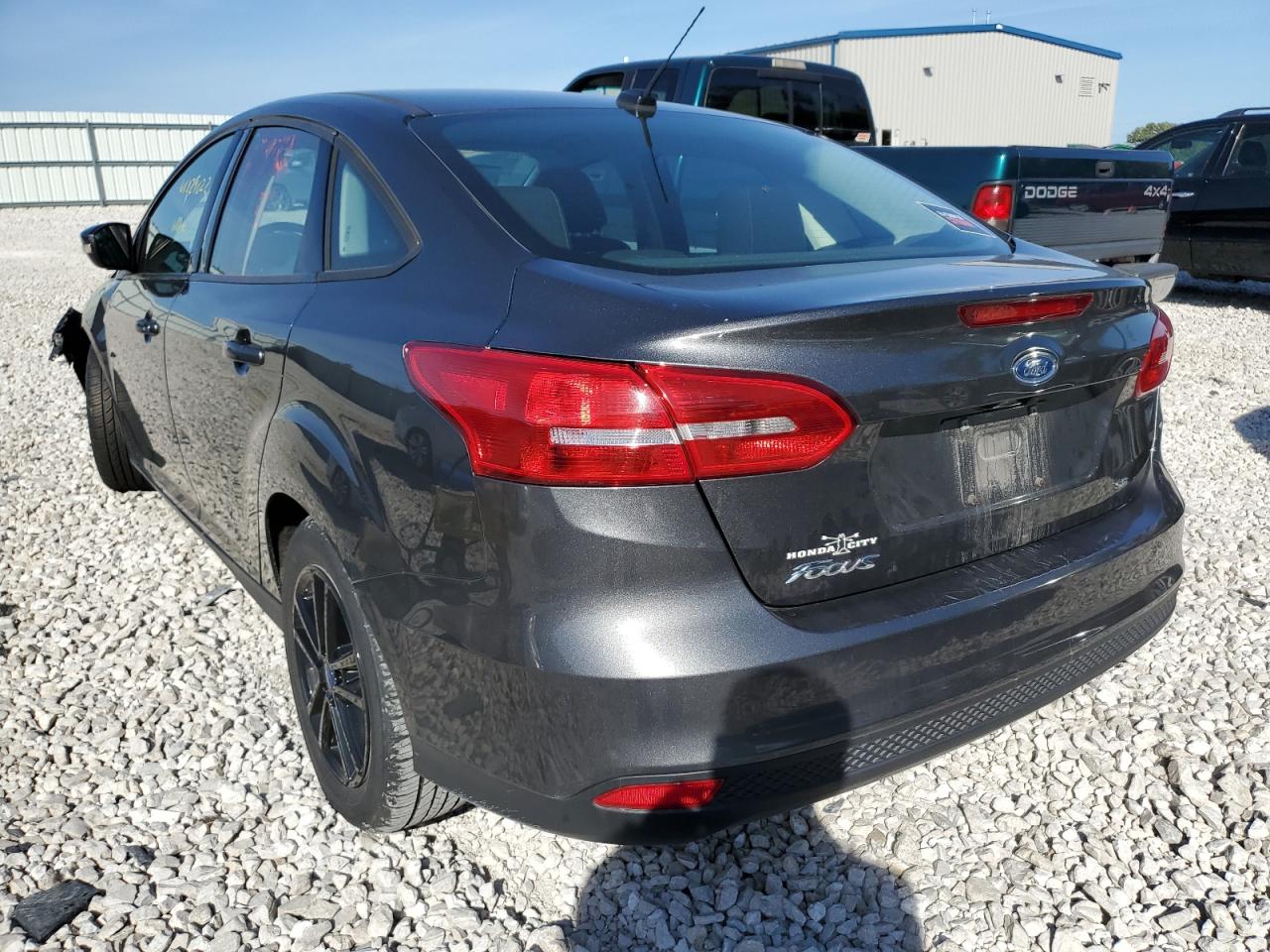 1FADP3F28HL331819 FORD FOCUS 2017