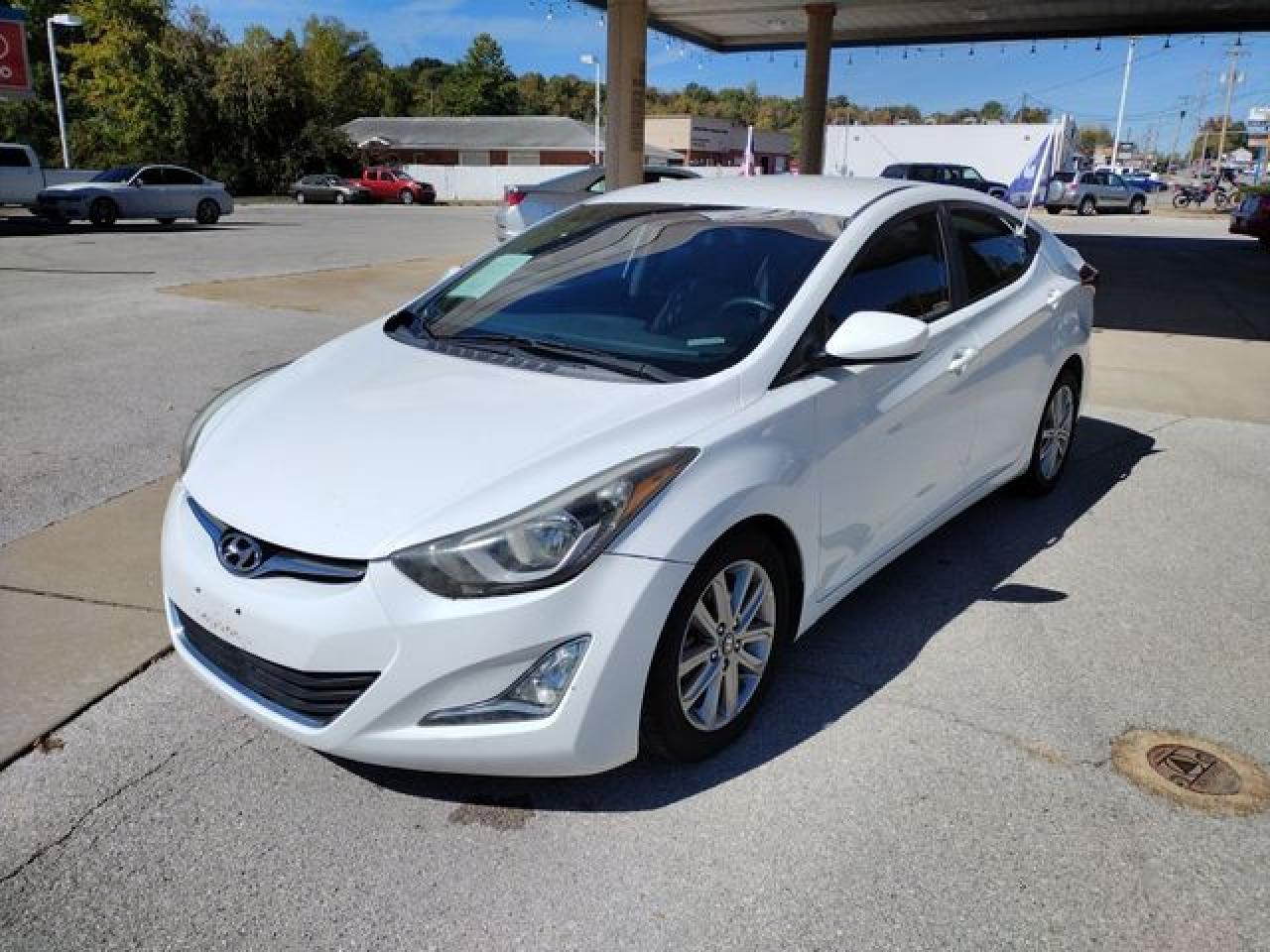 5NPDH4AE8EH476177 2014 Hyundai Elantra Se