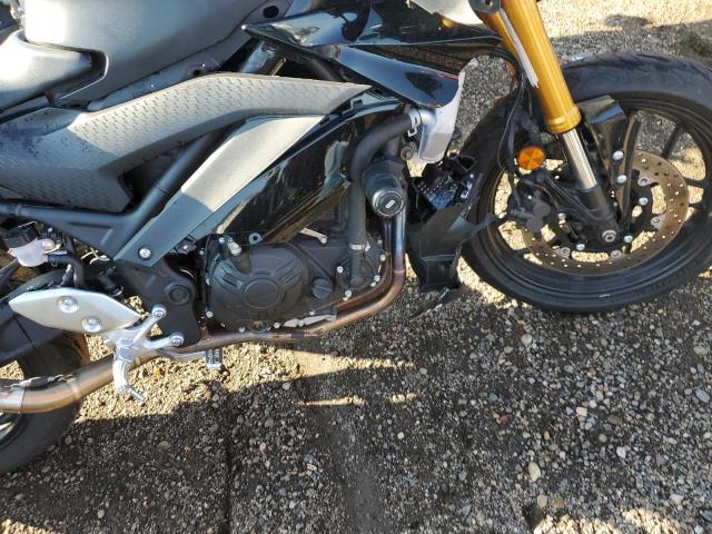2019 YAMAHA YZFR3 A - MH3RH18Y8KK002572