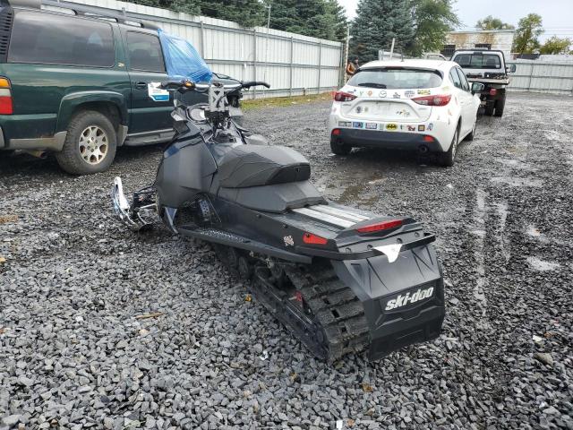 Ski Doo Renegade 2014